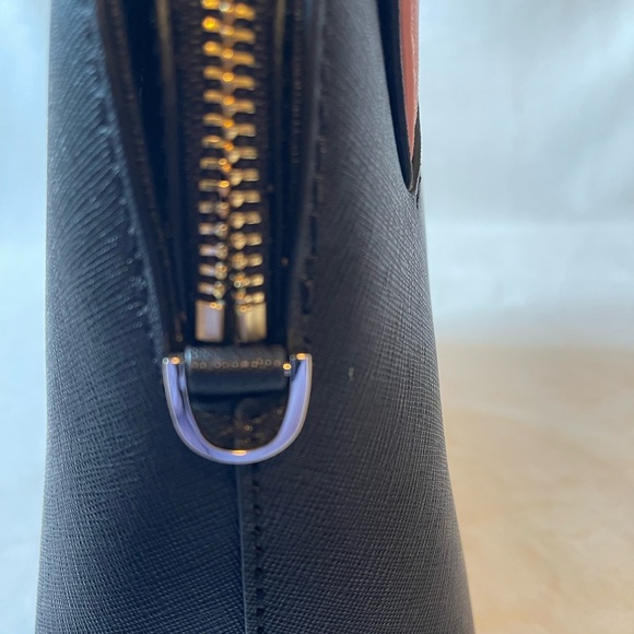 Kate Spade black hand bag, EUC - Picture 2 of 7